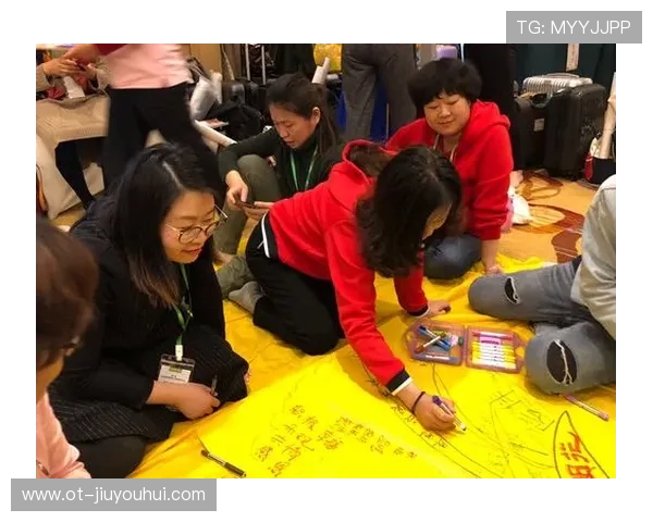 《老头对足球小将的偏见与误解，如何影响青少年成长与发展》